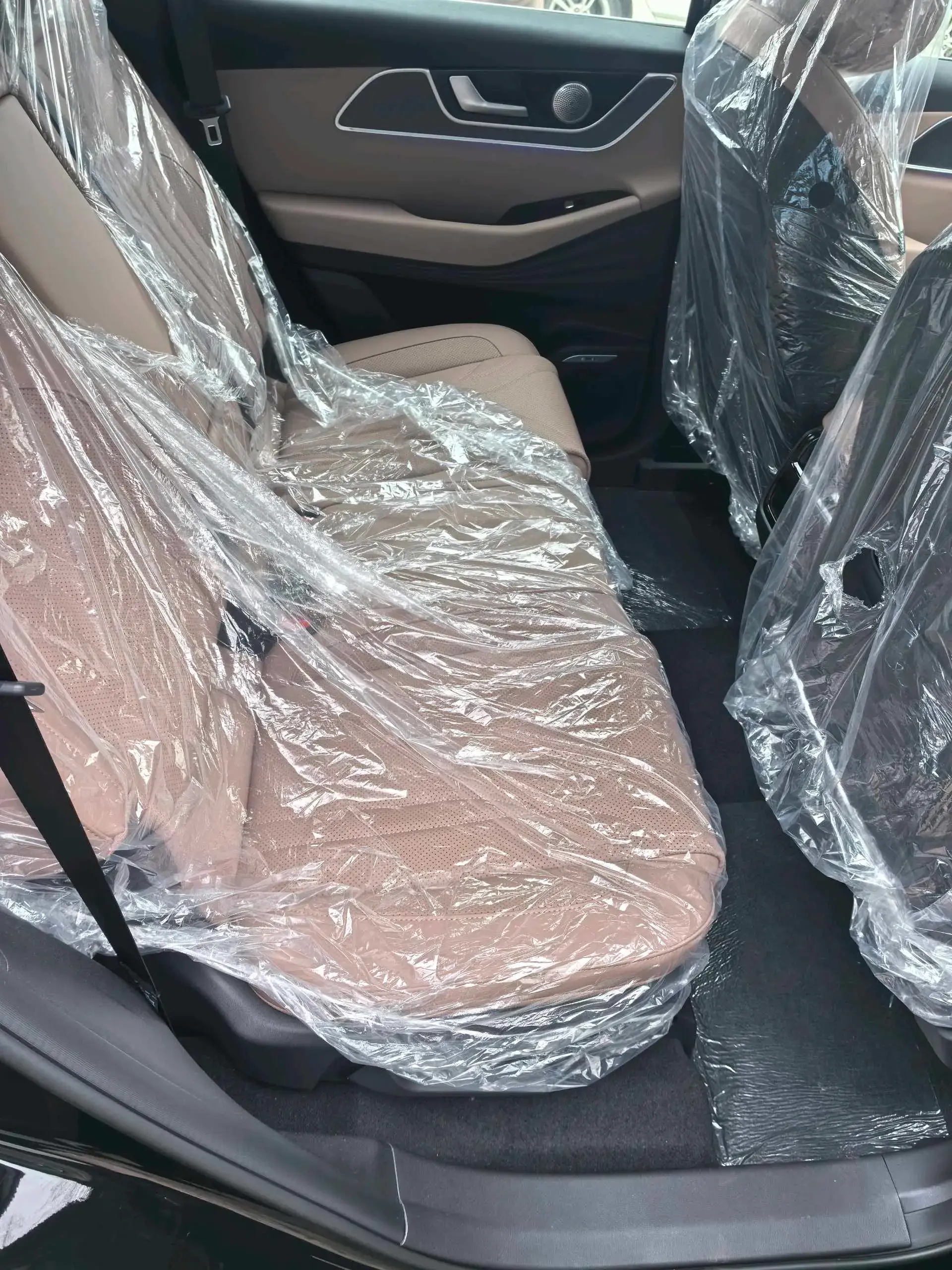 2024 CHERY TIGGO8L thumbnail 3