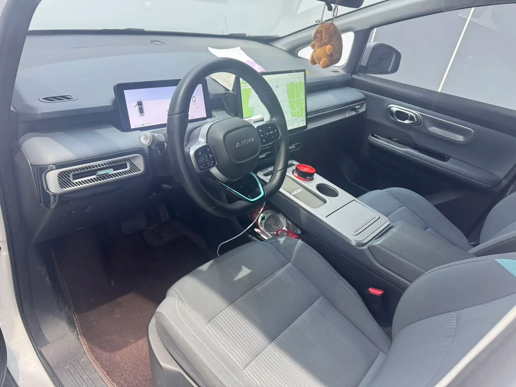 2023 AION Y thumbnail 2