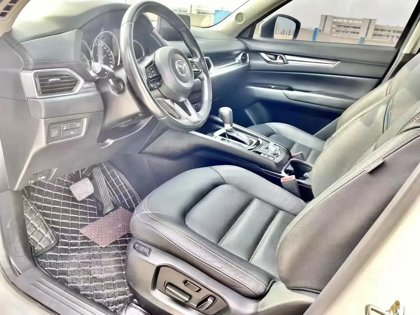 2017 MAZDA CX-5 thumbnail 4