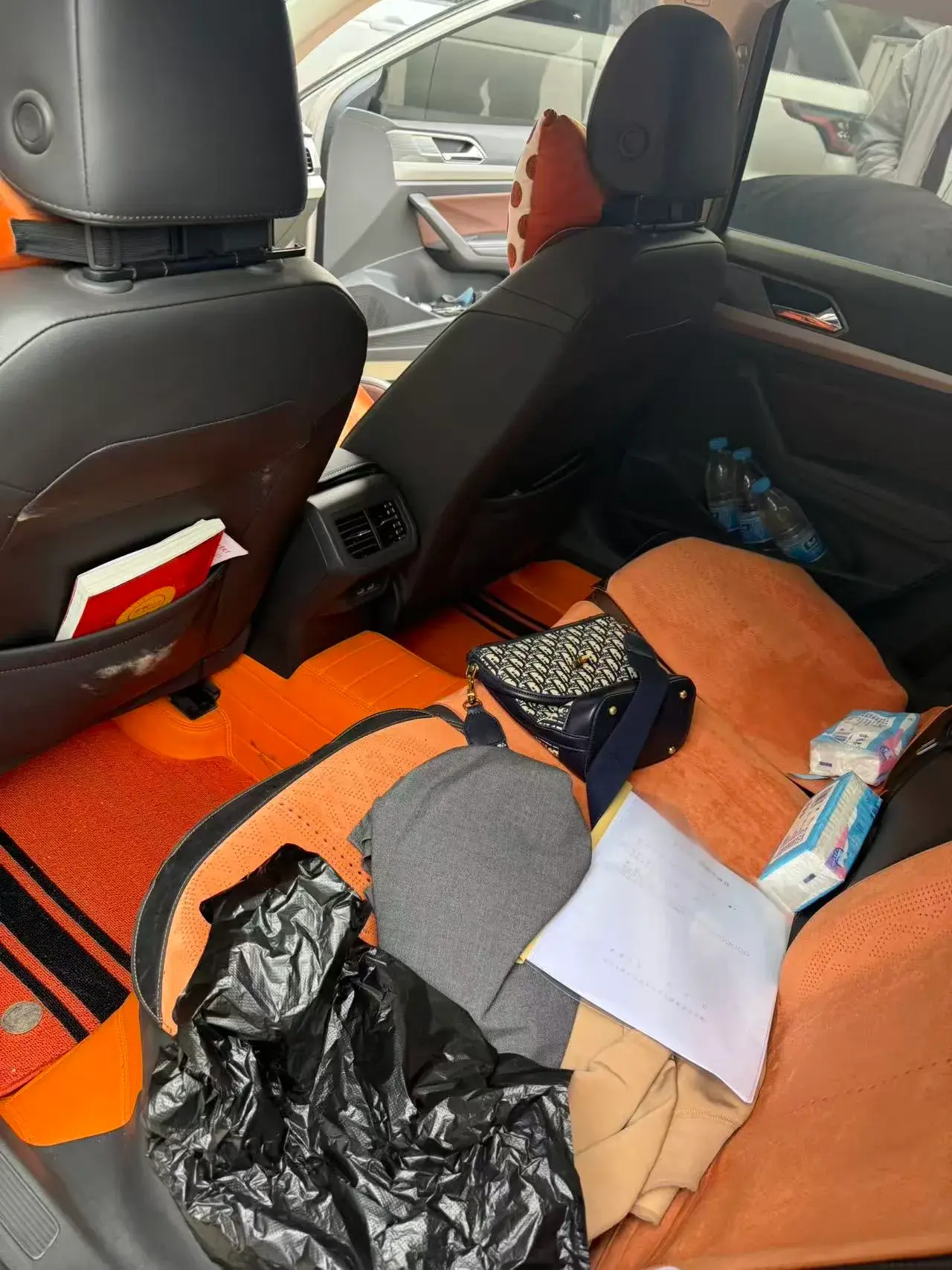 2021 VOLKSWAGEN LAVIDA thumbnail 3