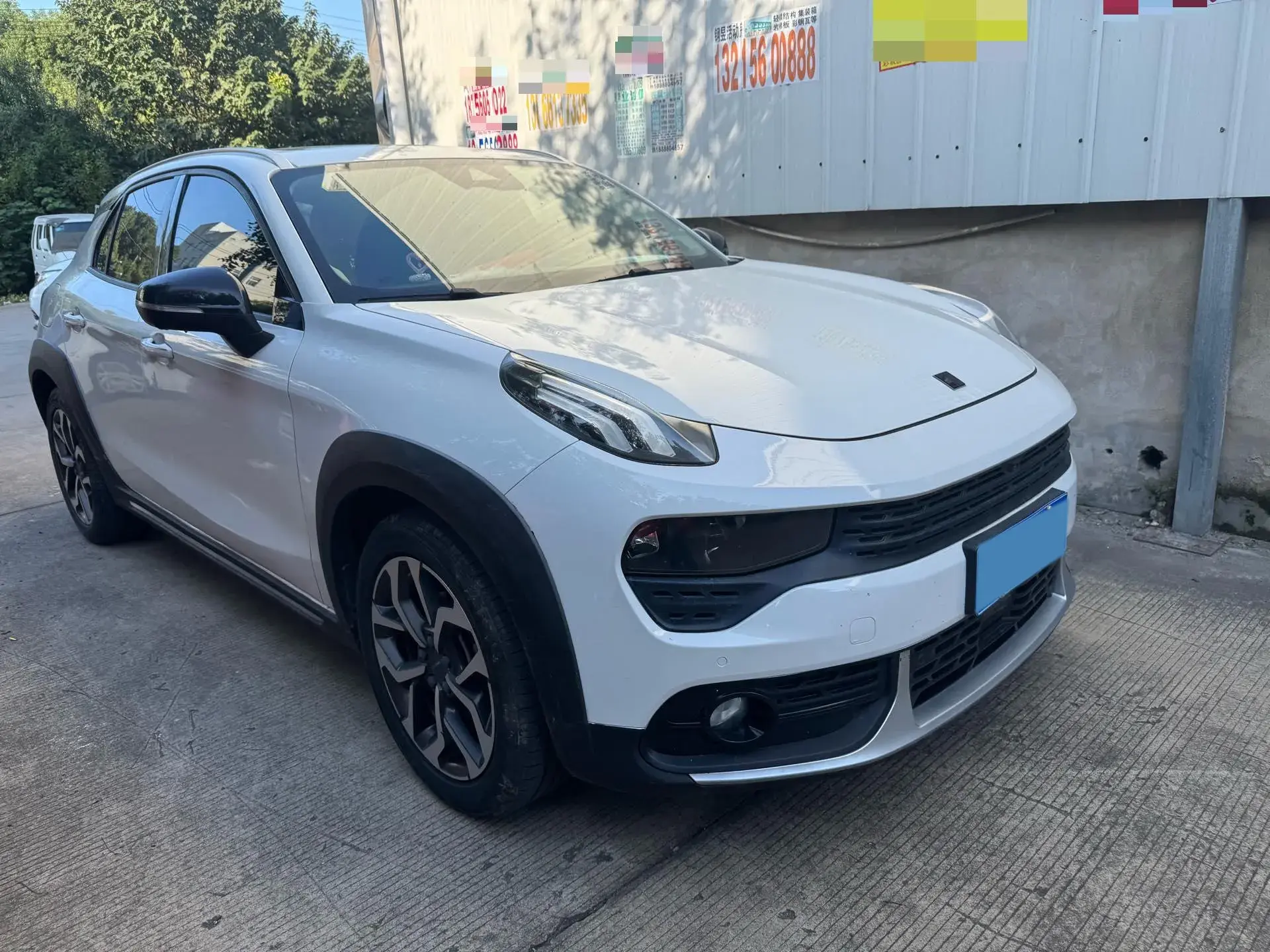 2019 LYNK&CO 02 thumbnail 3