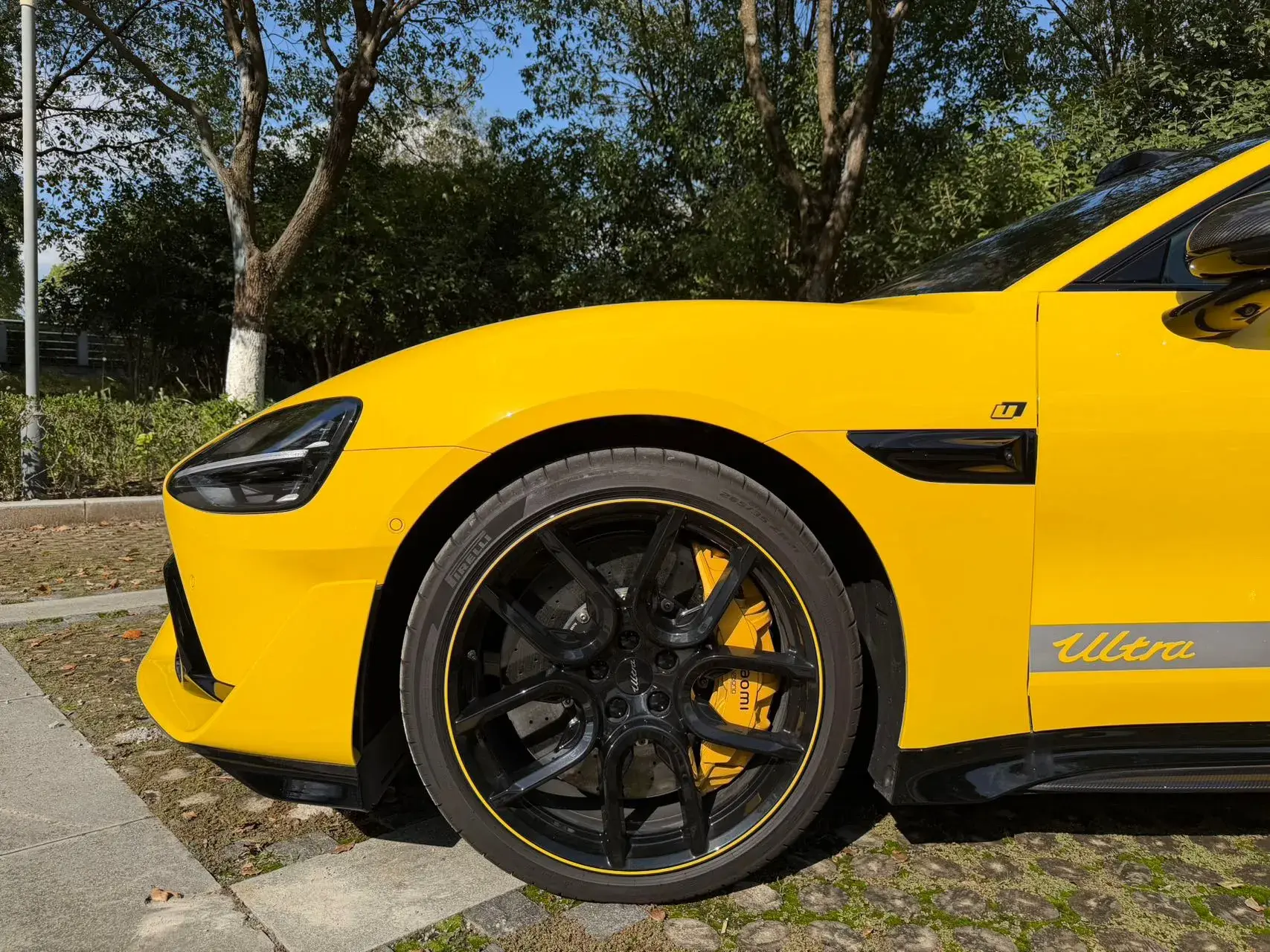 2025 MI SU7 thumbnail 3