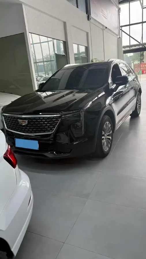 2024 Cadillac XT4 2.0T 237HP L4 9AT