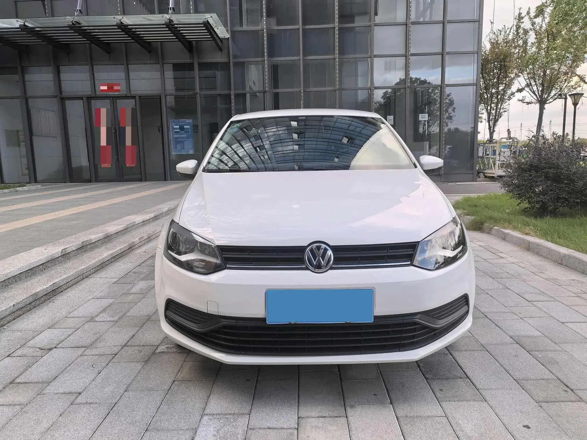 2018 VOLKSWAGEN POLO thumbnail 2