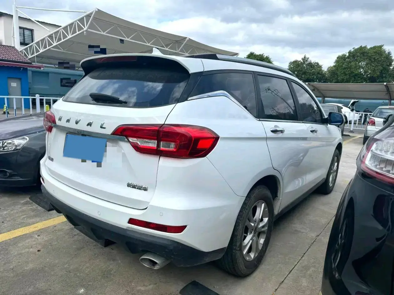 2018 HAVAL M6 thumbnail 2