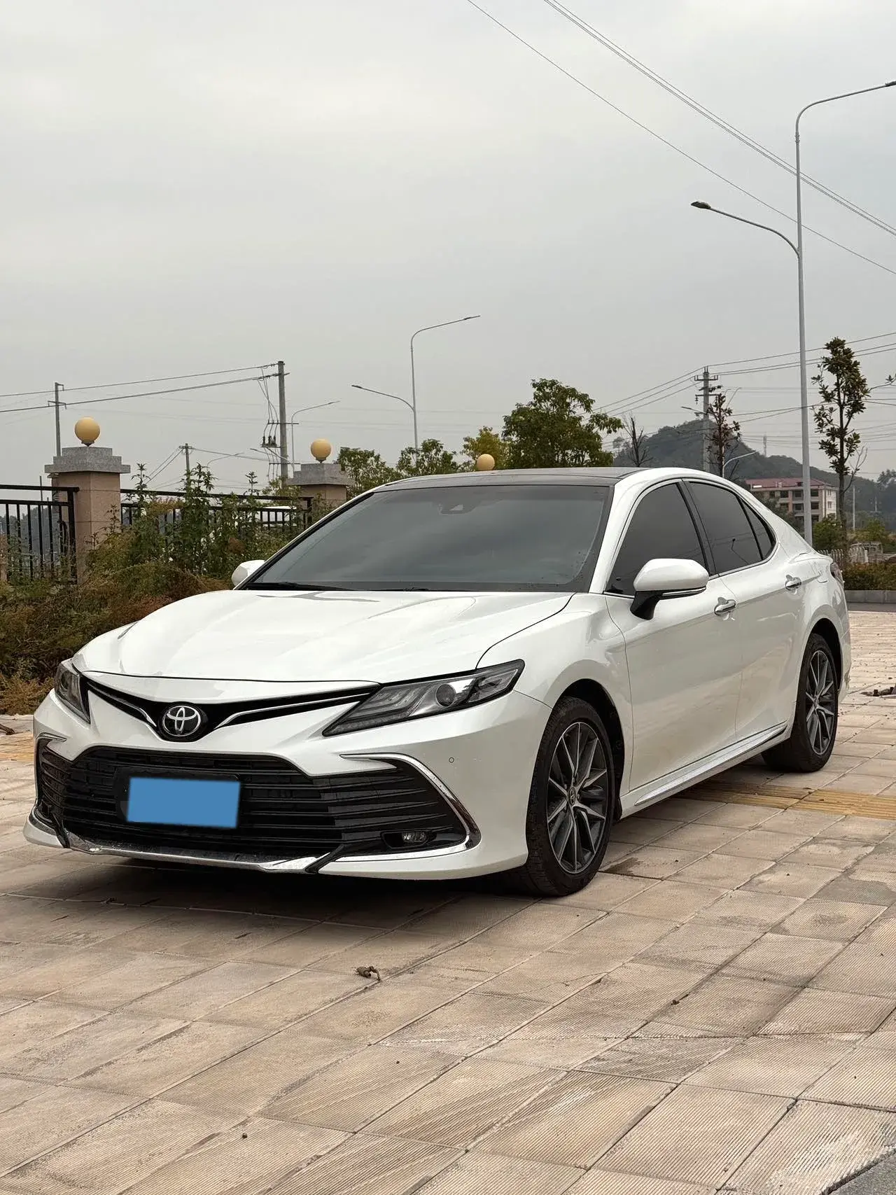 2021 TOYOTA CAMRY view 1