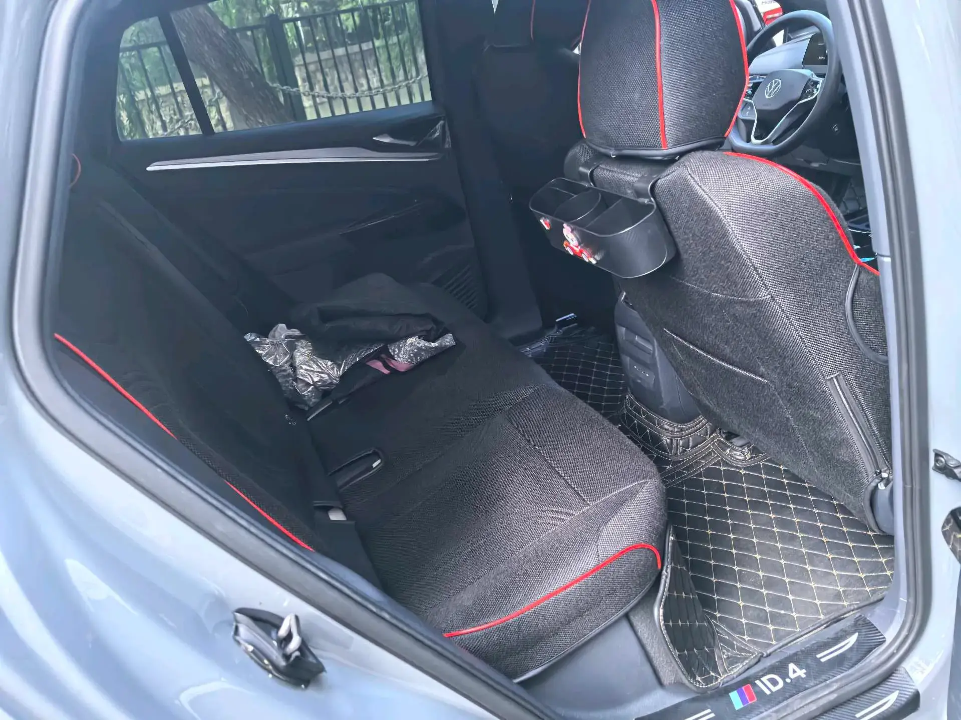 2022 VOLKSWAGEN ID.4 thumbnail 3