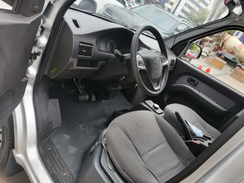 2022 WuLing RongGuang EV BEV 41.6KWH,autocango,china used car exporter,china ev exporter,chinese used car exporter,chinese used ev exporter