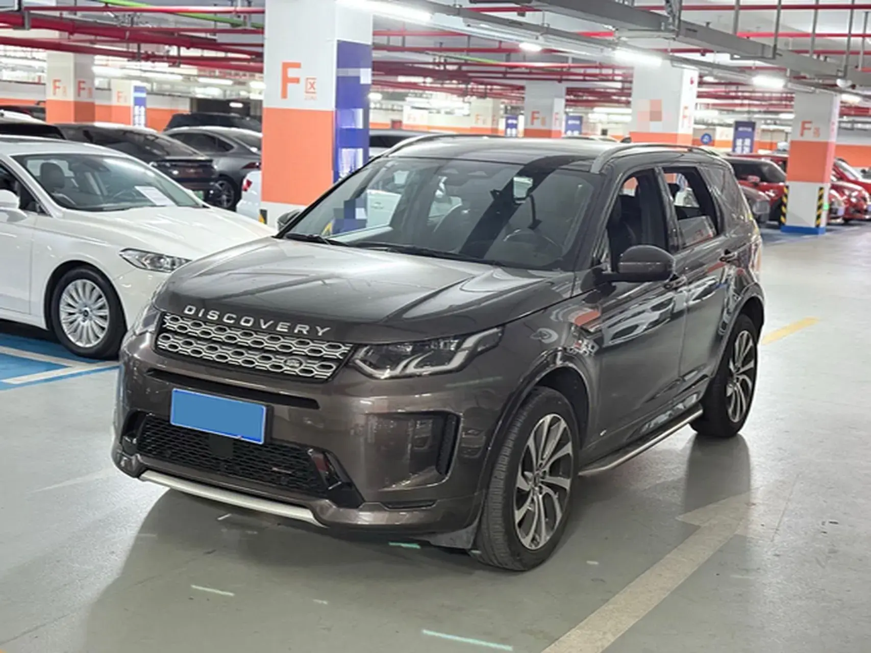 2022 LAND ROVER view 1