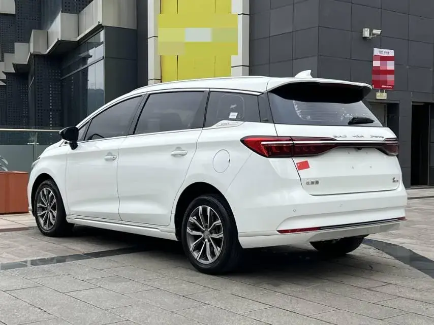 2021 BYD SONG thumbnail 4