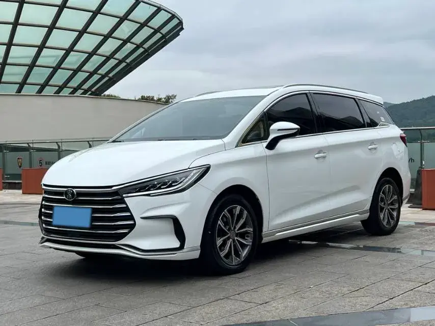 2021 BYD SONG view 1