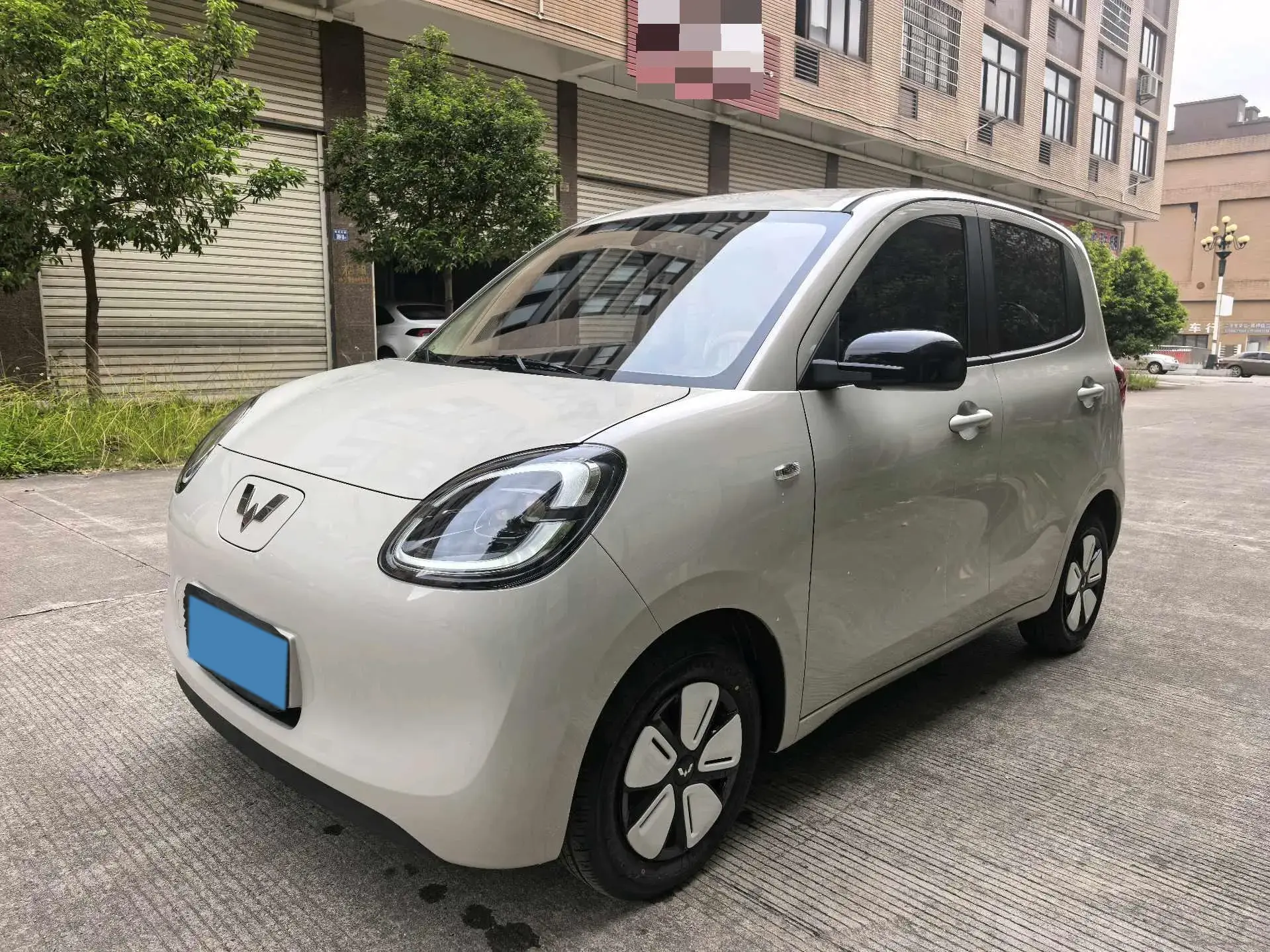 2025 WULING HONGGUANG view 1