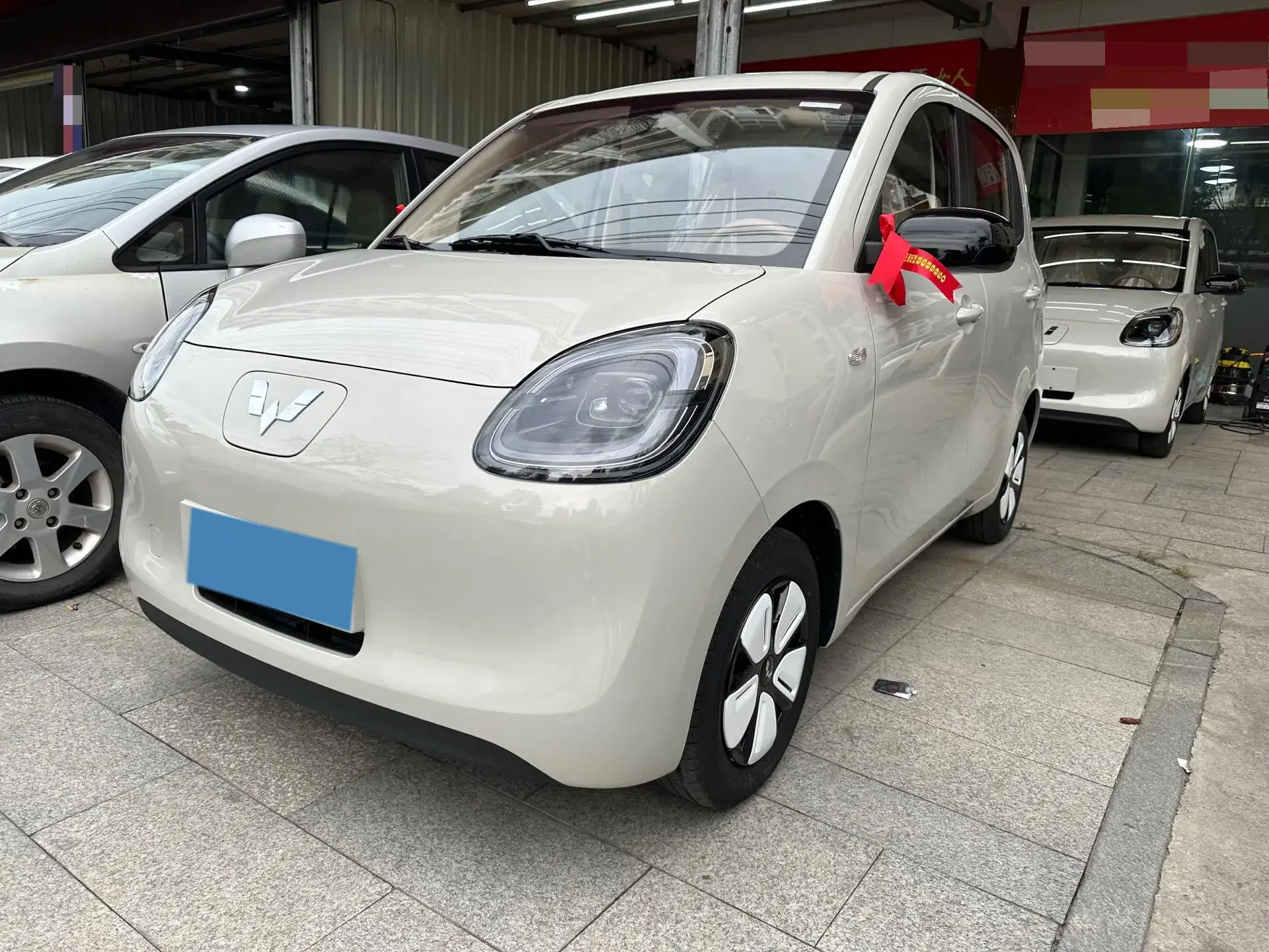 2025 WULING HONGGUANG view 1