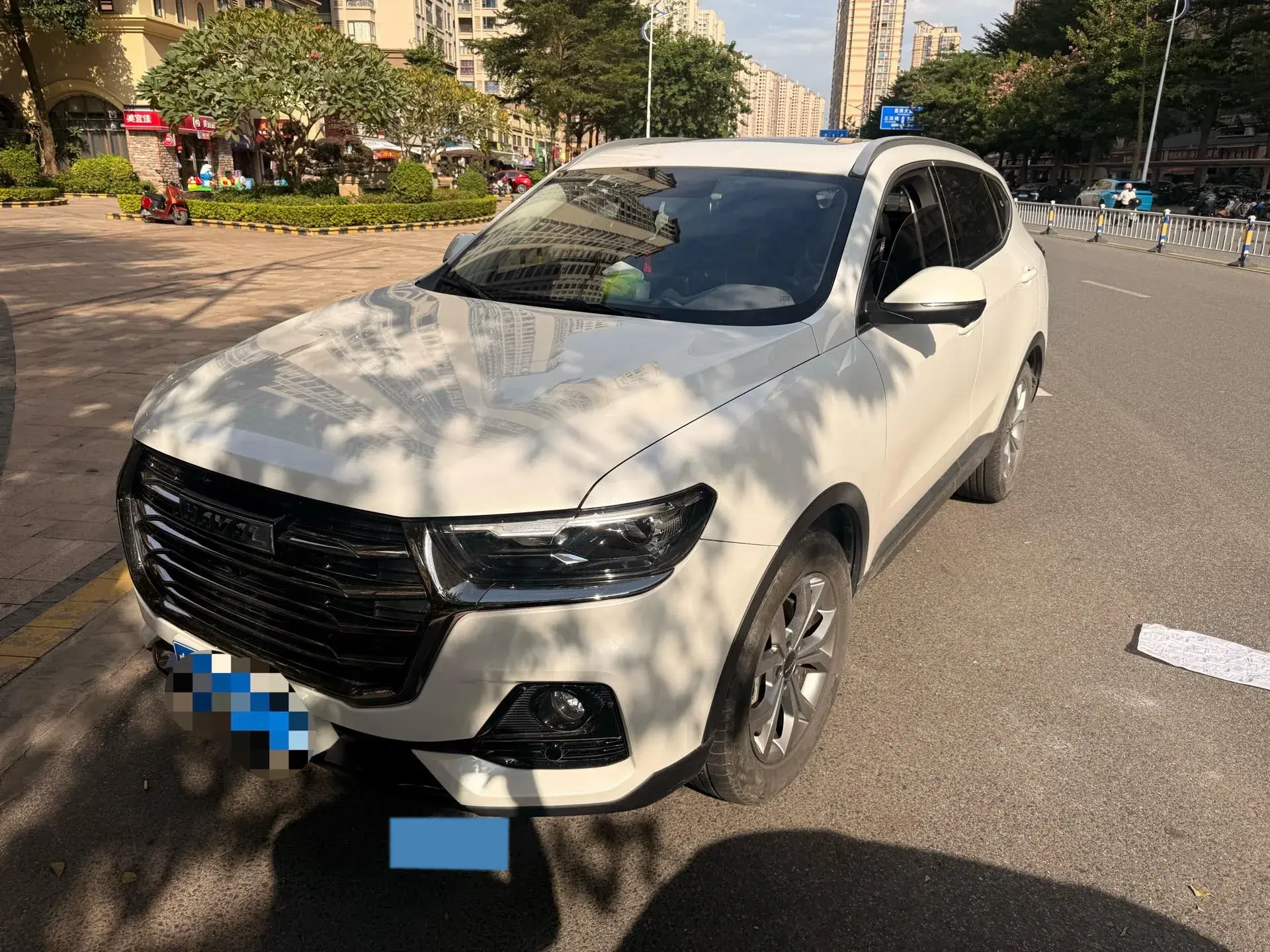 2021 HAVAL H6 view 1