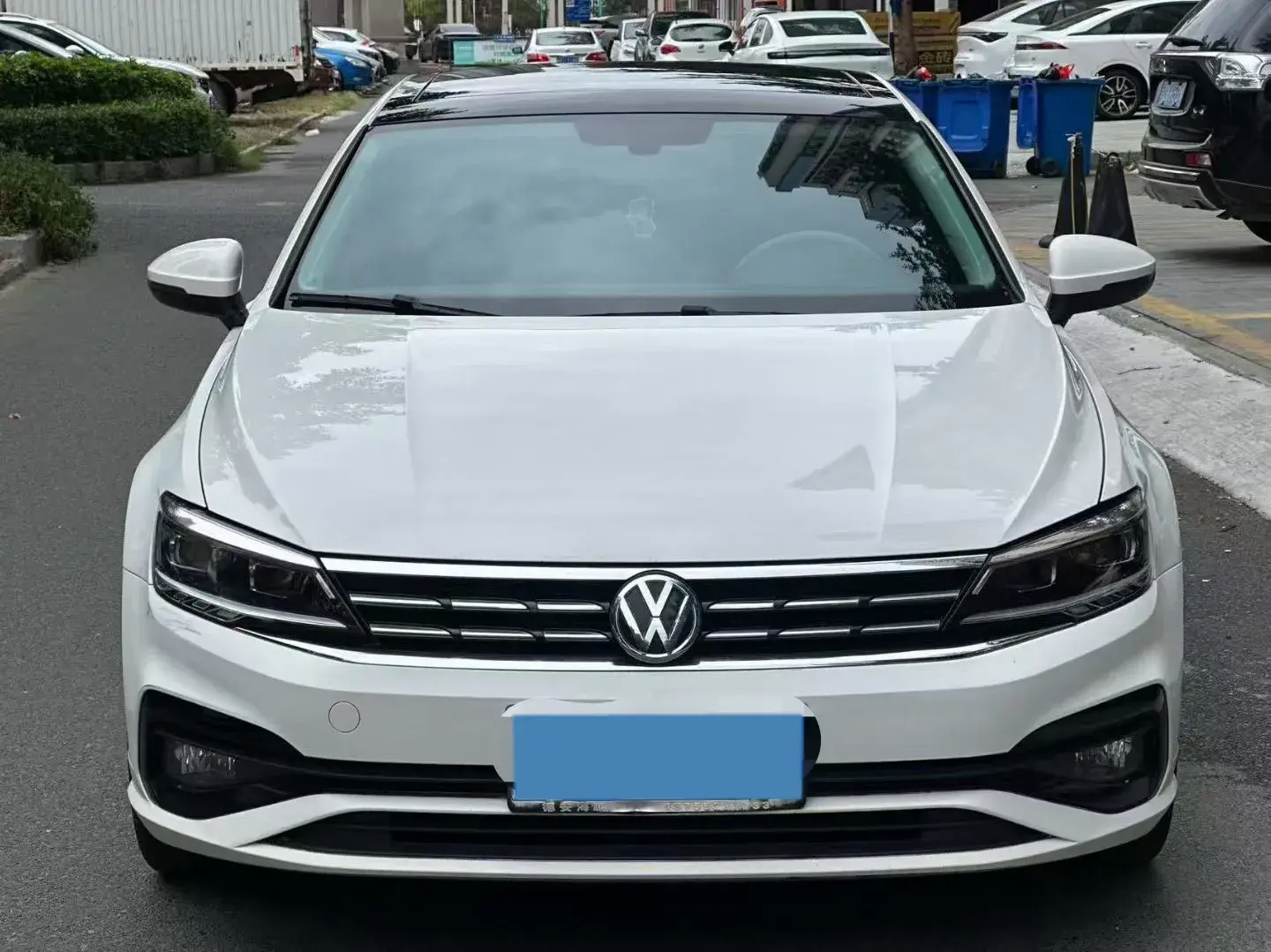 2019 VOLKSWAGEN LAMANDO thumbnail 3