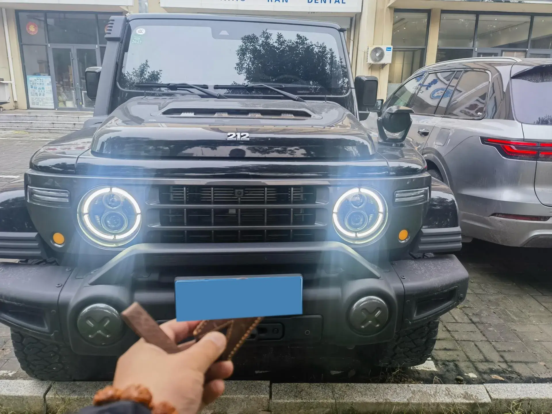 2025 212 212 thumbnail 3