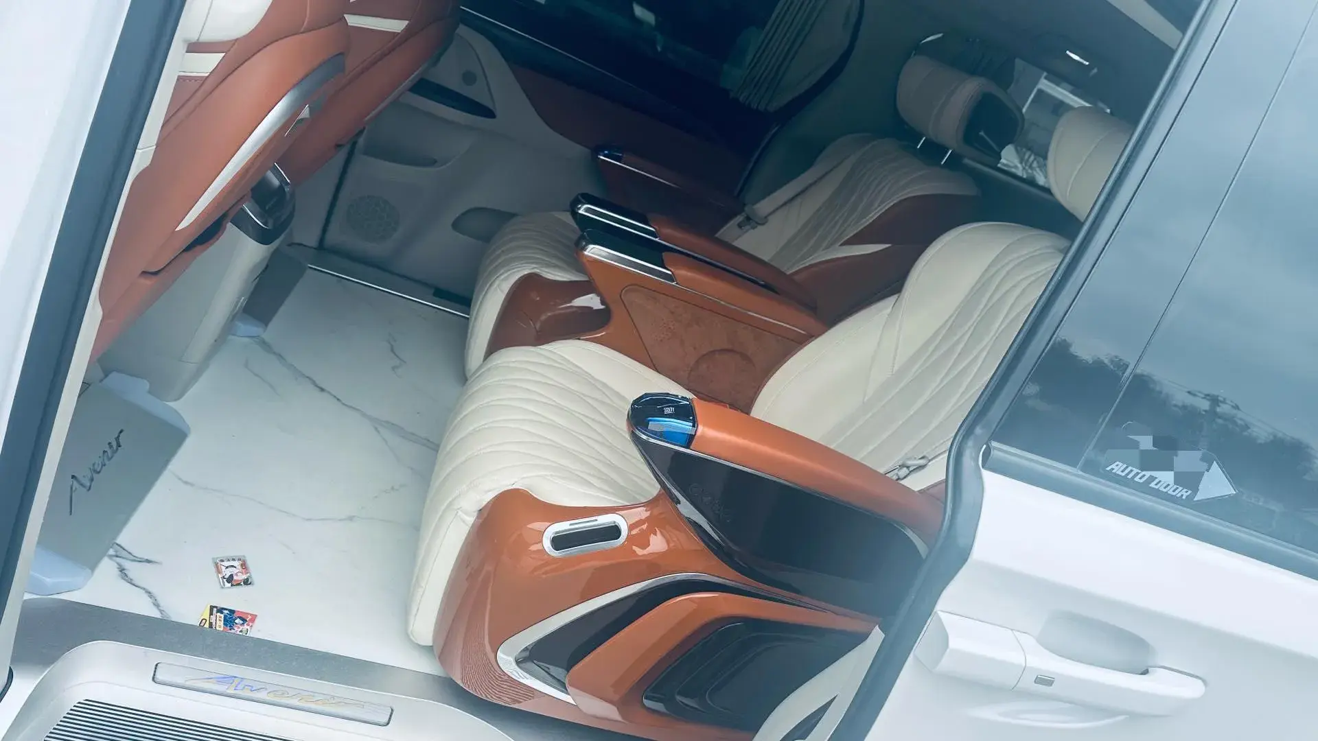 2023 BUICK GL8 thumbnail 4