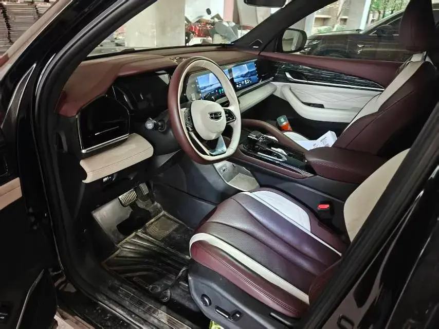 2021 GEELY MONJARO thumbnail 3