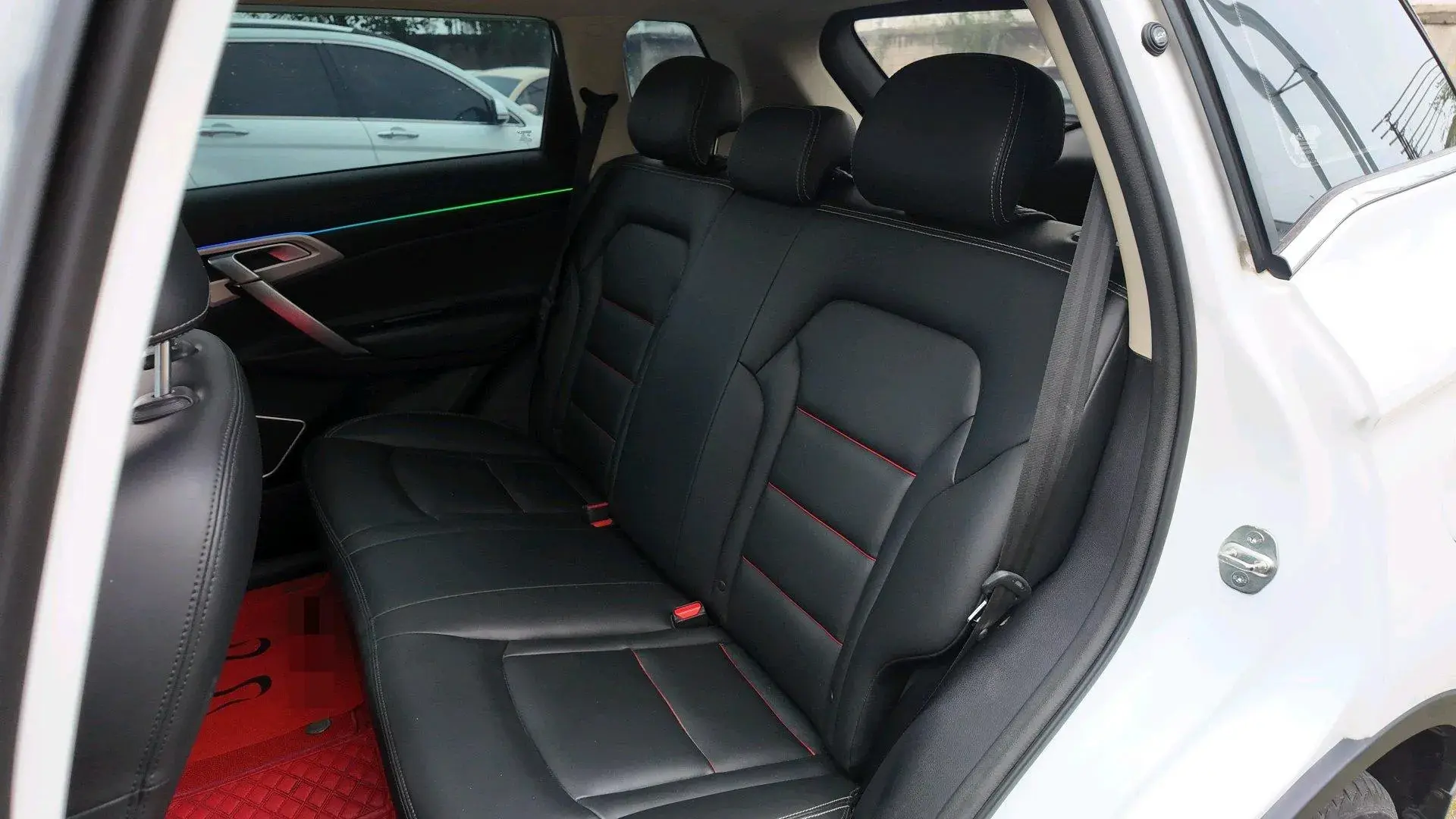 2018 GEELY AZKARRA thumbnail 4