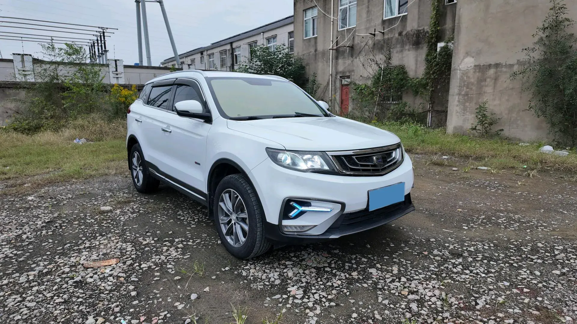 2018 GEELY AZKARRA thumbnail 3