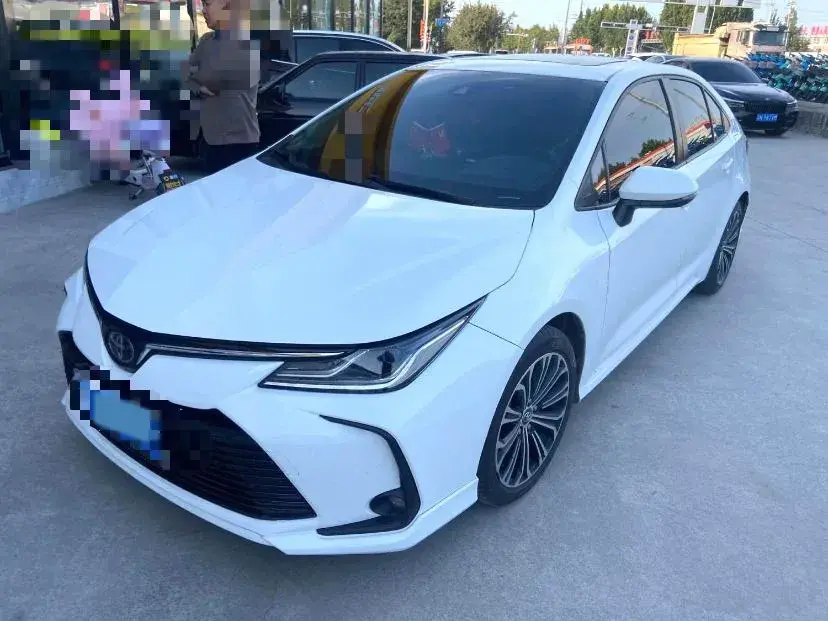 2019 TOYOTA COROLLA view 1