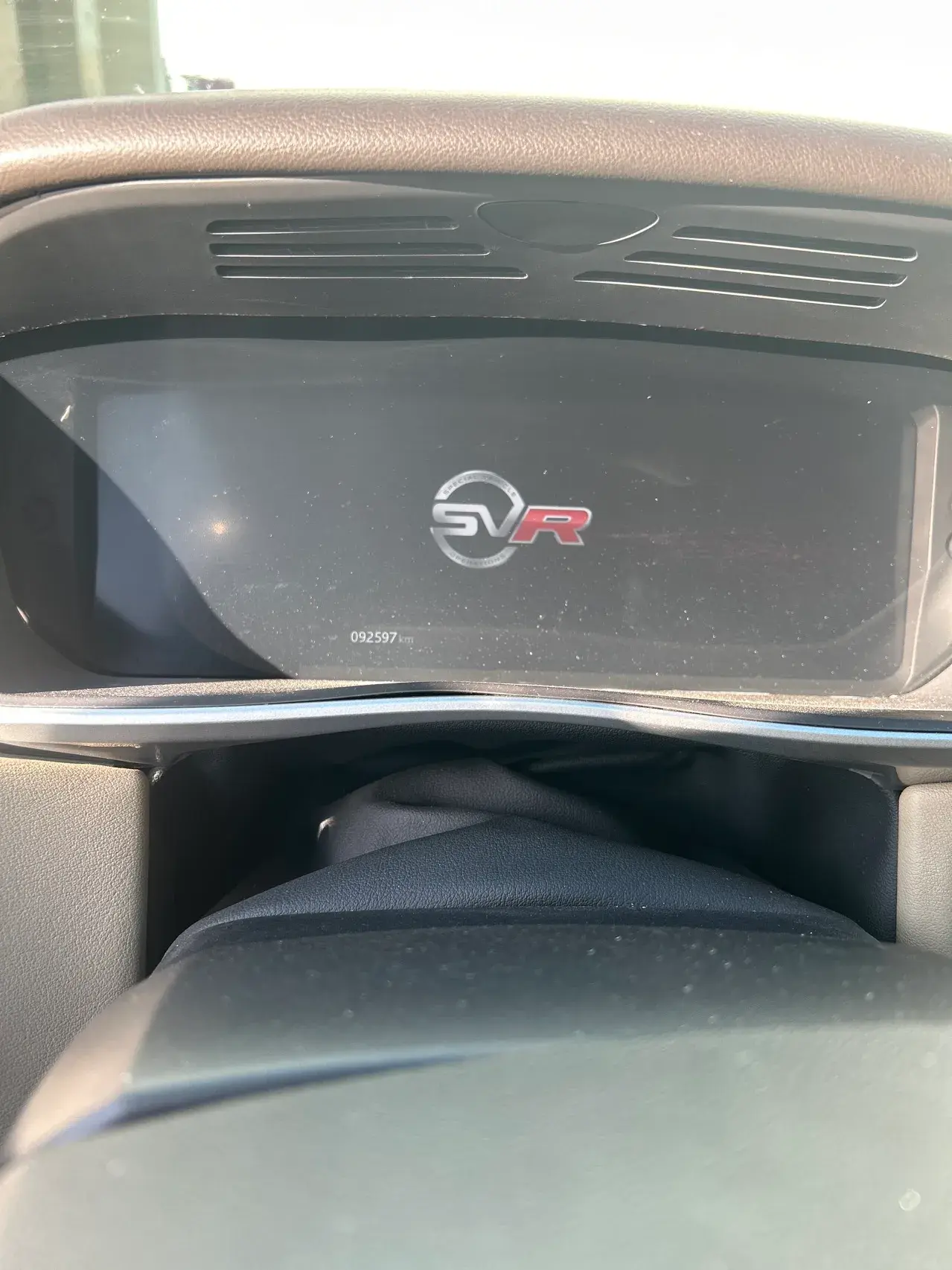 2017 LAND ROVER thumbnail 4