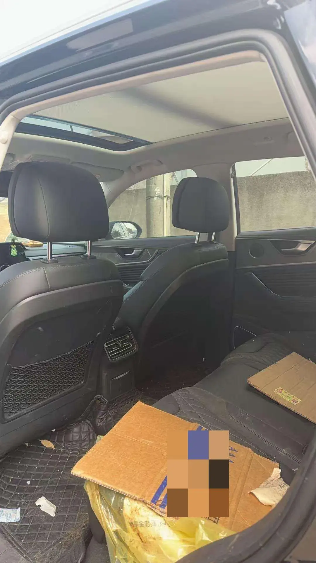 2023 HONGQI HS5 thumbnail 3