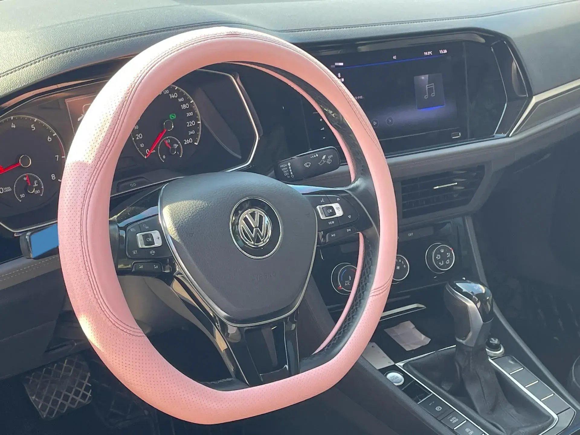 2020 VOLKSWAGEN SAGITAR thumbnail 4