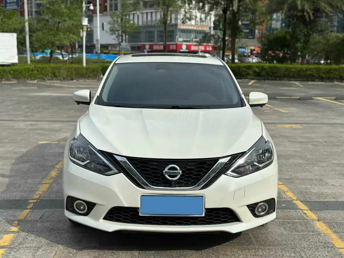 2022 NISSAN SYLPHY thumbnail 3