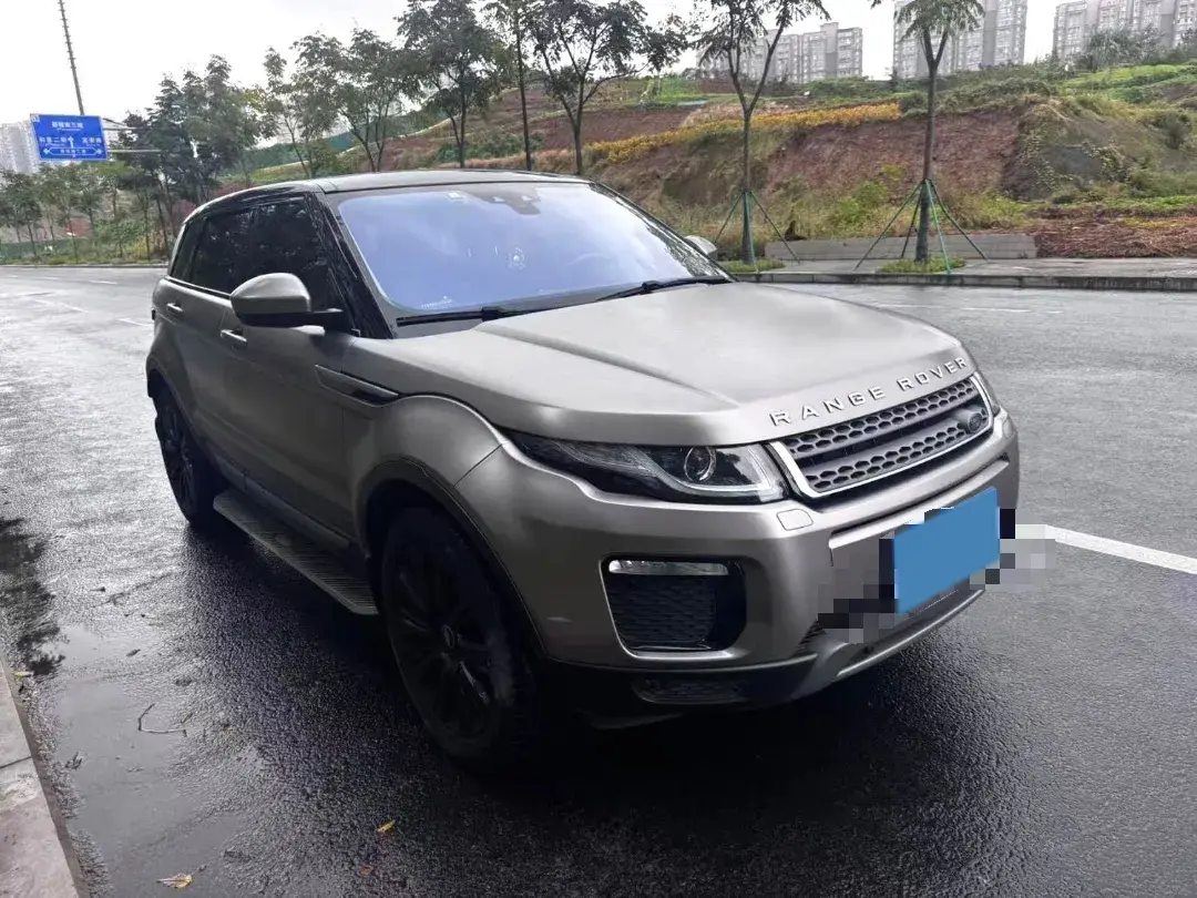 2018 LAND ROVER thumbnail 3