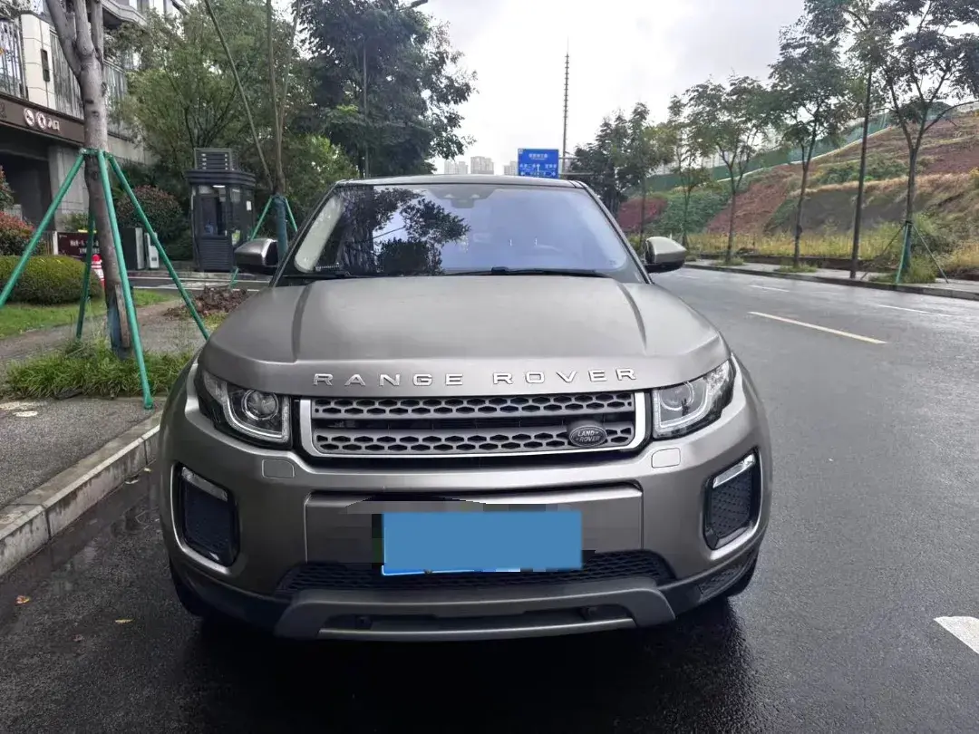 2018 LAND ROVER thumbnail 2