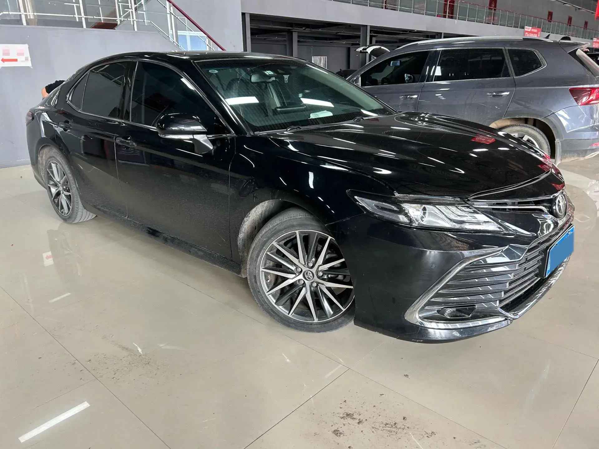 2021 TOYOTA CAMRY thumbnail 3