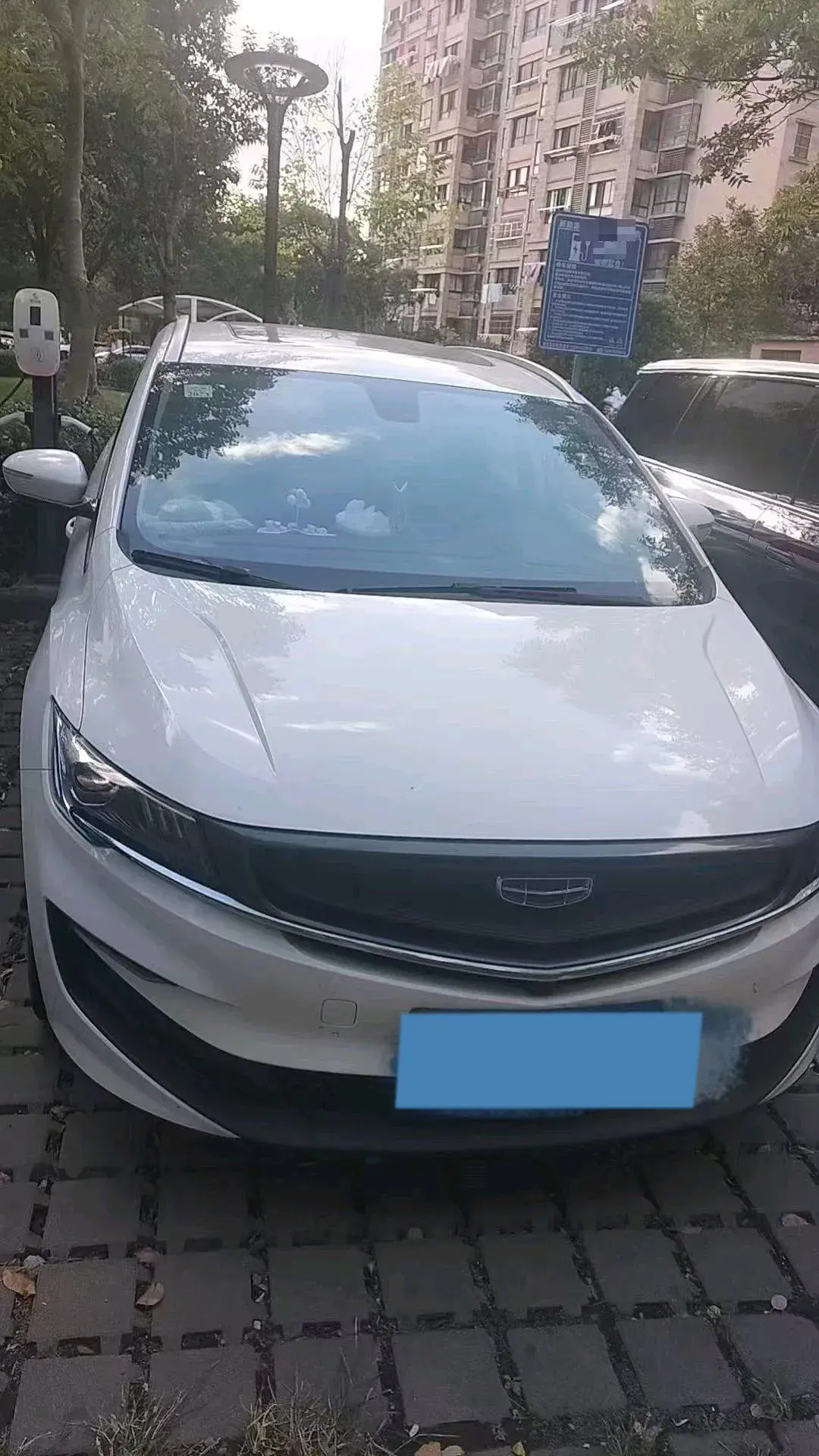 2022 GEELY JIAJI thumbnail 3