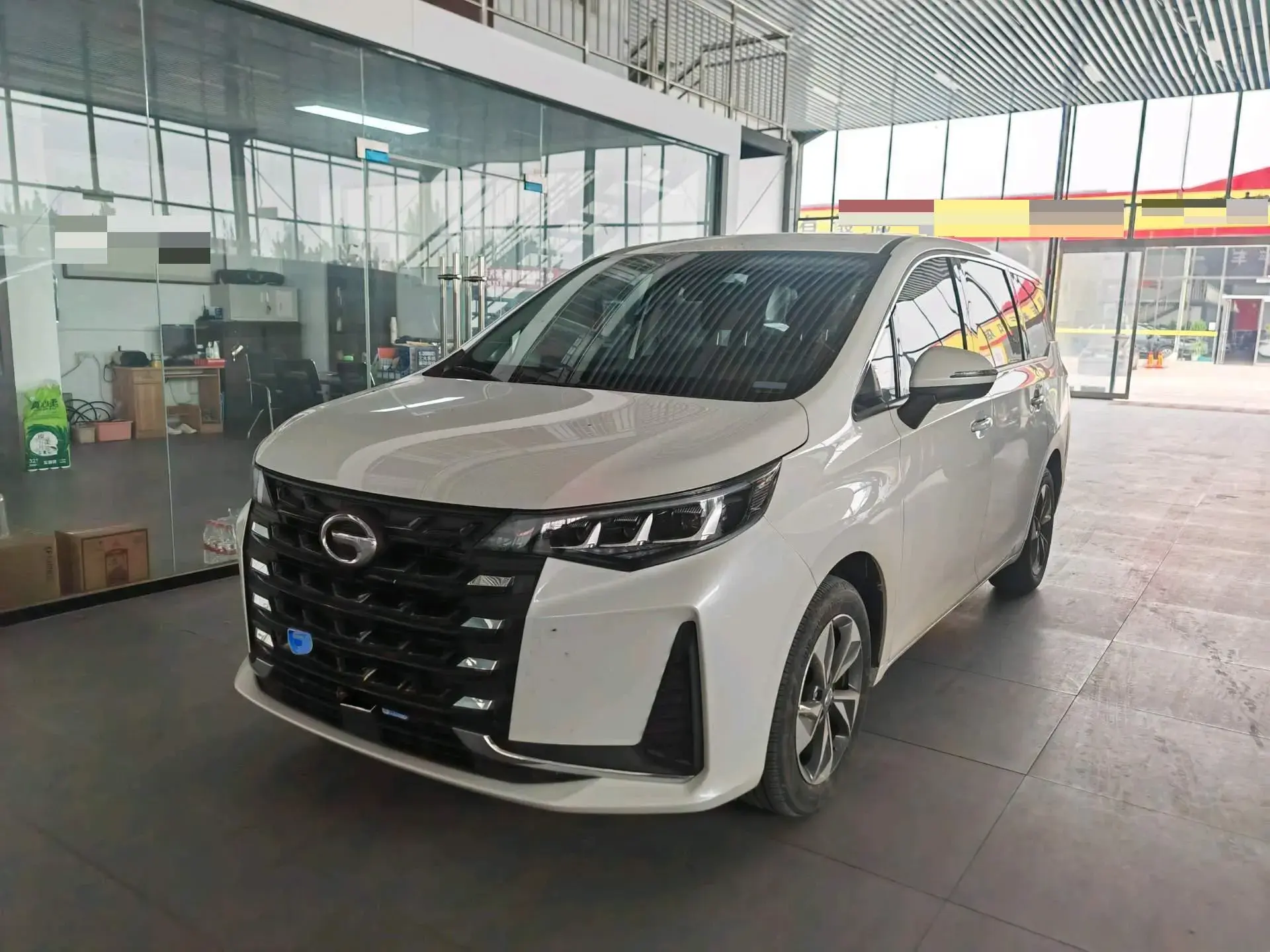 2023 GAC TRUMPCHI thumbnail 2