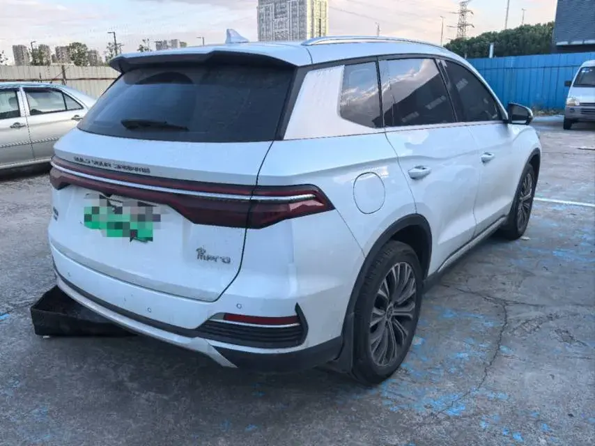 2022 BYD SONG thumbnail 2