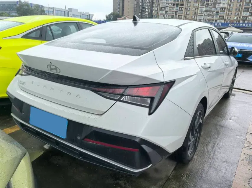 2023 Hyundai Elantra 1.5L 115HP L4 CVT,autocango,china used car exporter,china ev exporter,chinese used car exporter,chinese used ev exporter