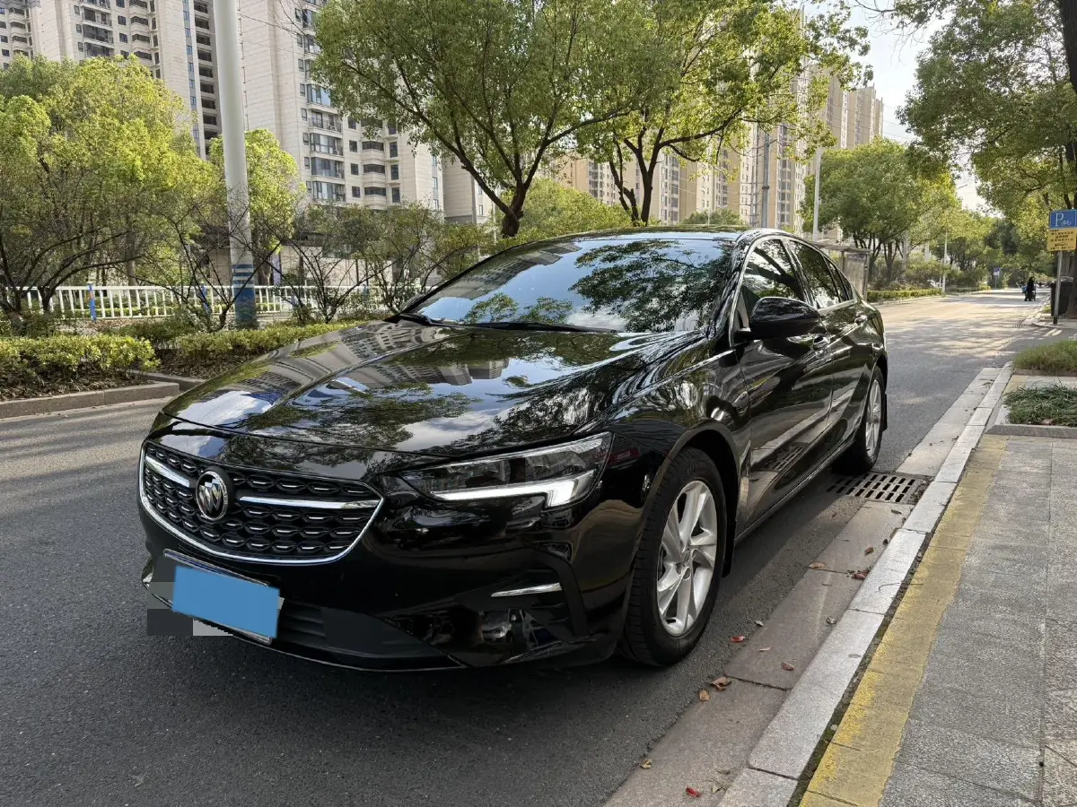 2023 Buick Regal 1.5T 169HP L4 9AT