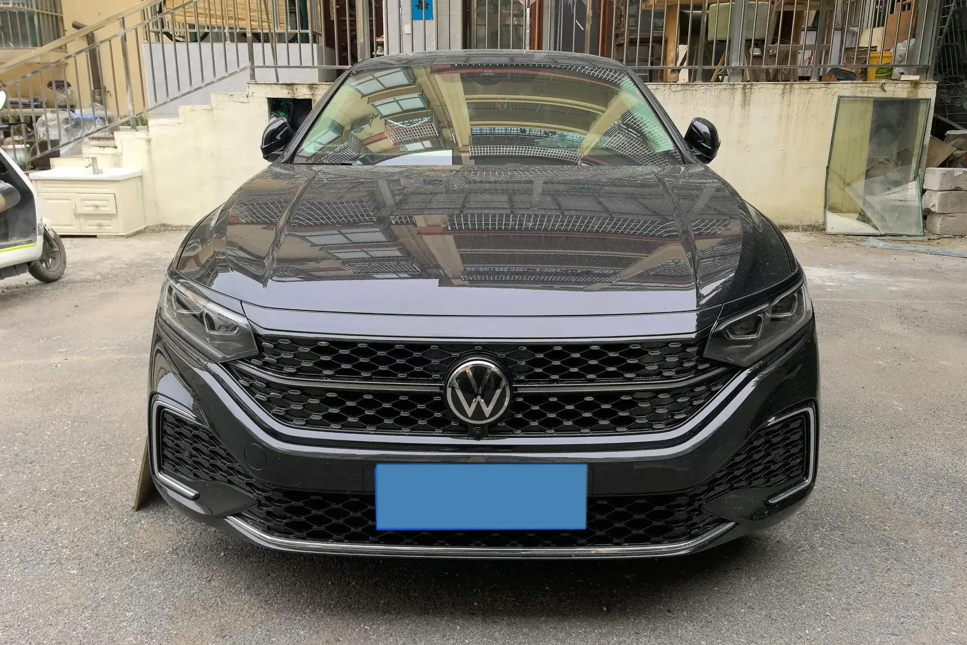 2024 VOLKSWAGEN PASSAT thumbnail 2