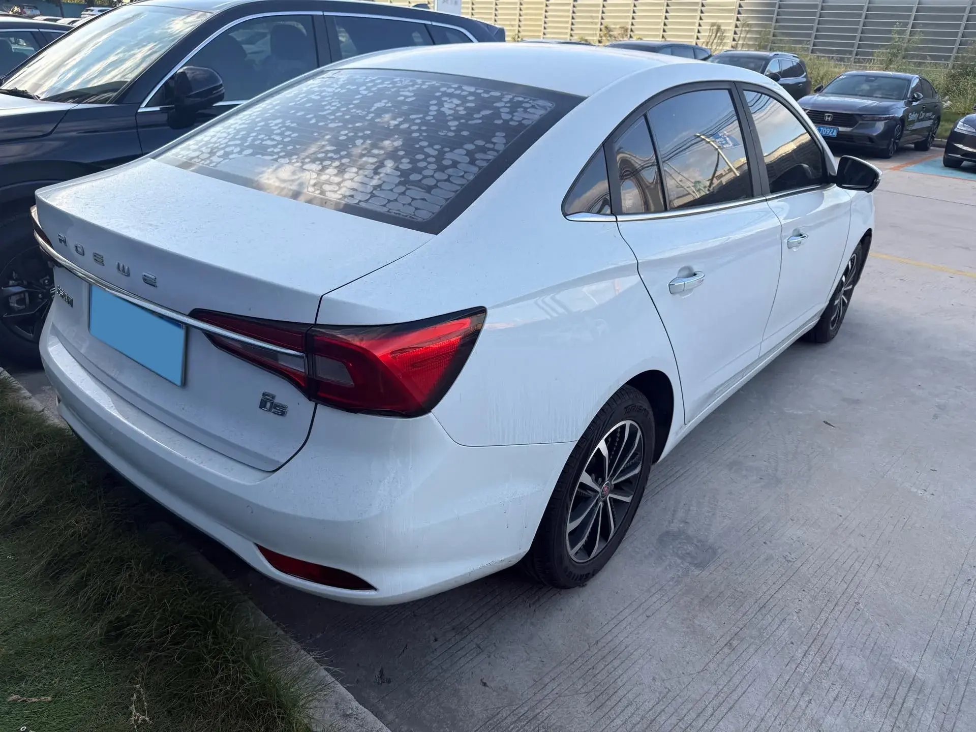 2019 ROEWE I5 thumbnail 4