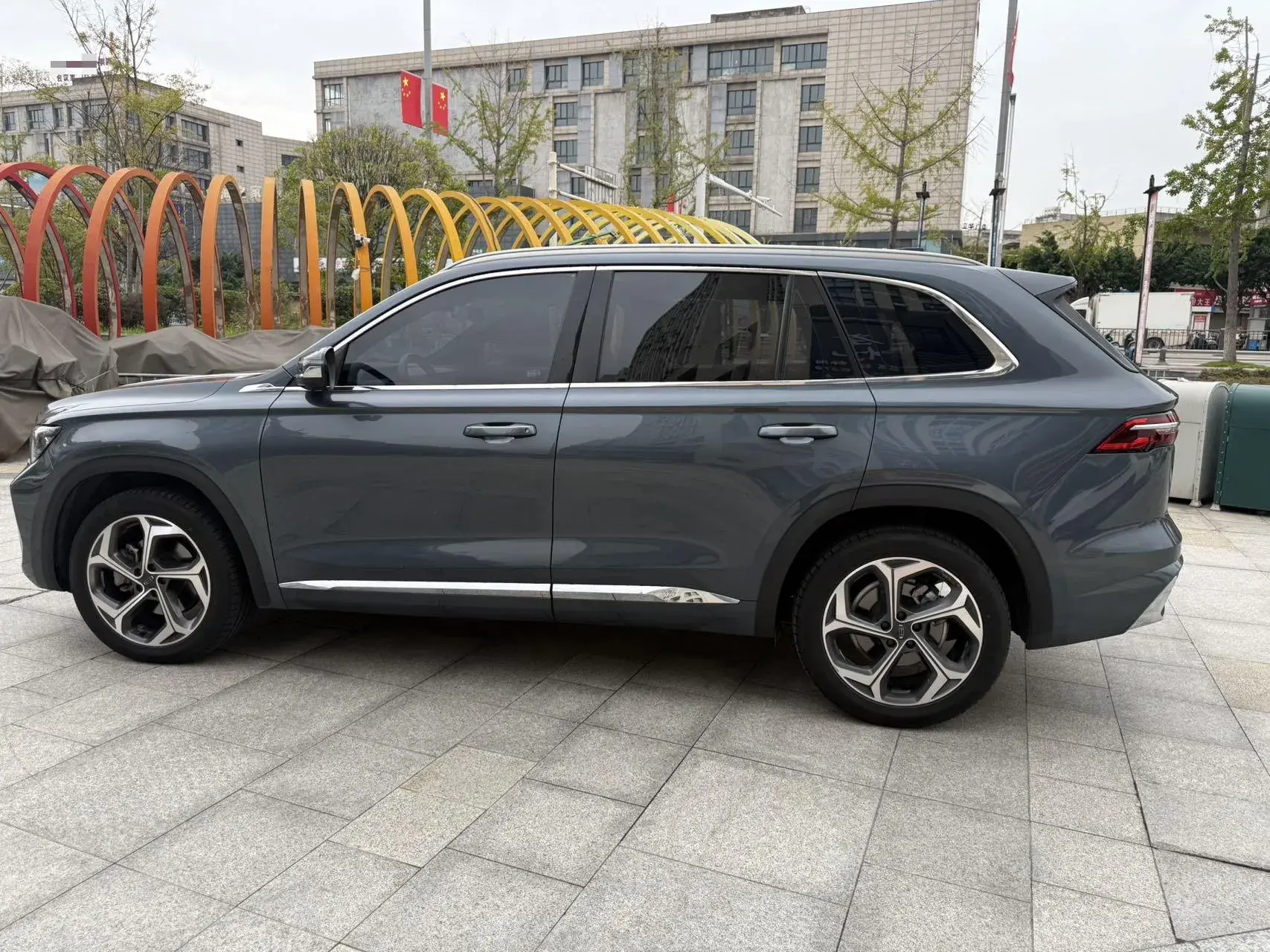 2021 GEELY MONJARO thumbnail 4