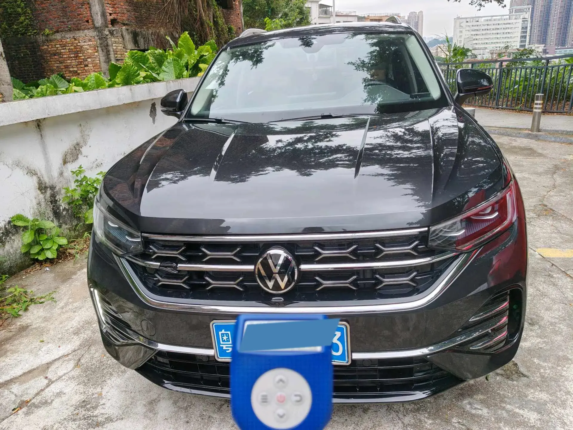 2024 VOLKSWAGEN TAYRON thumbnail 2