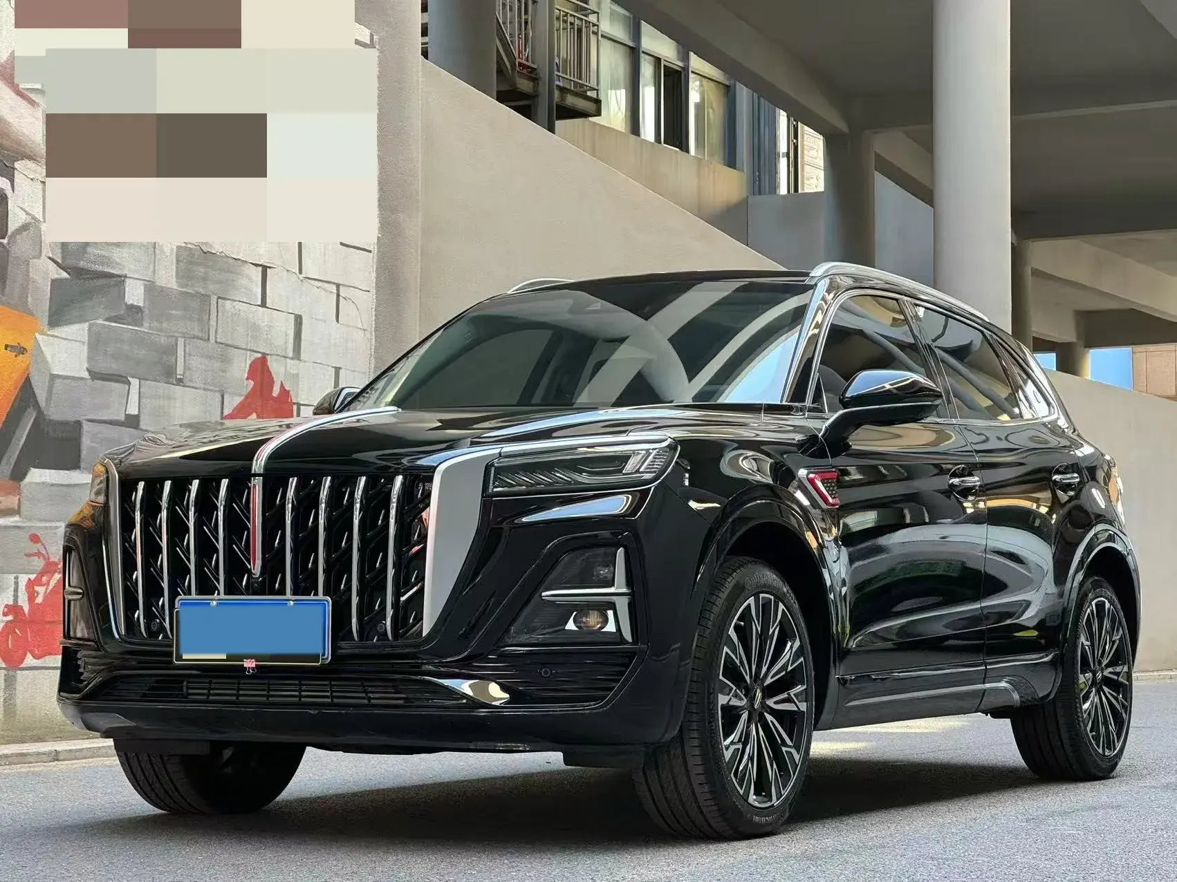 2023 HONGQI HS5 view 1