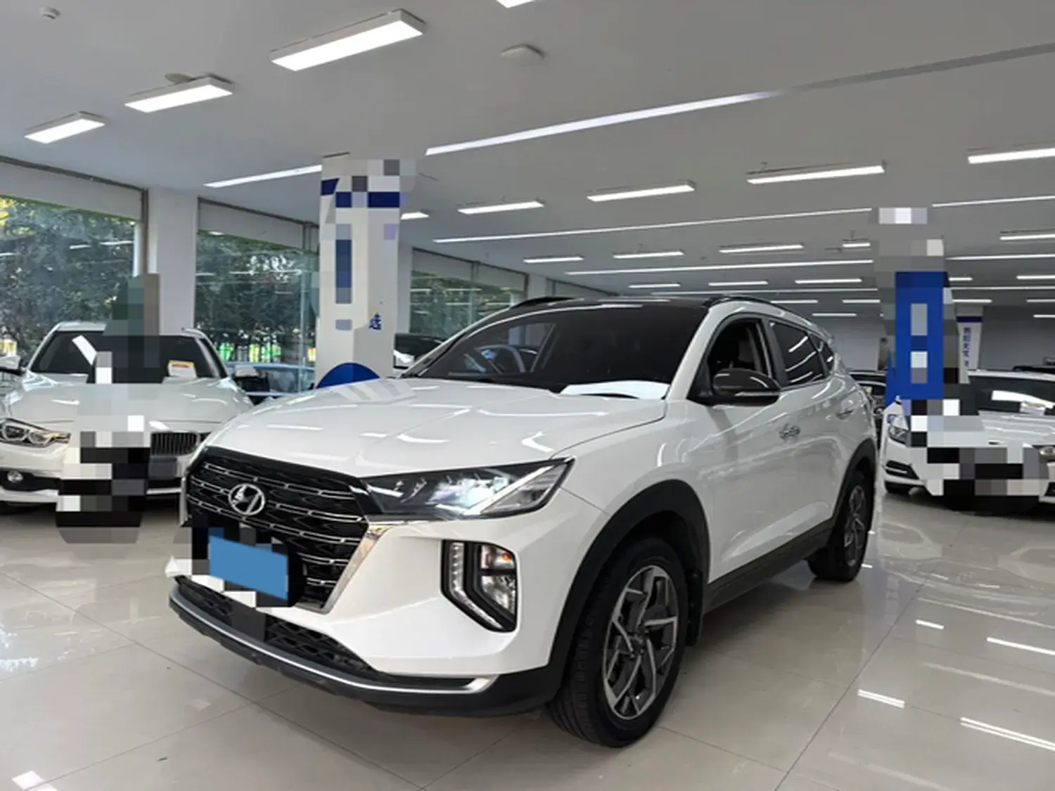 2020 HYUNDAI TUCSON view 1