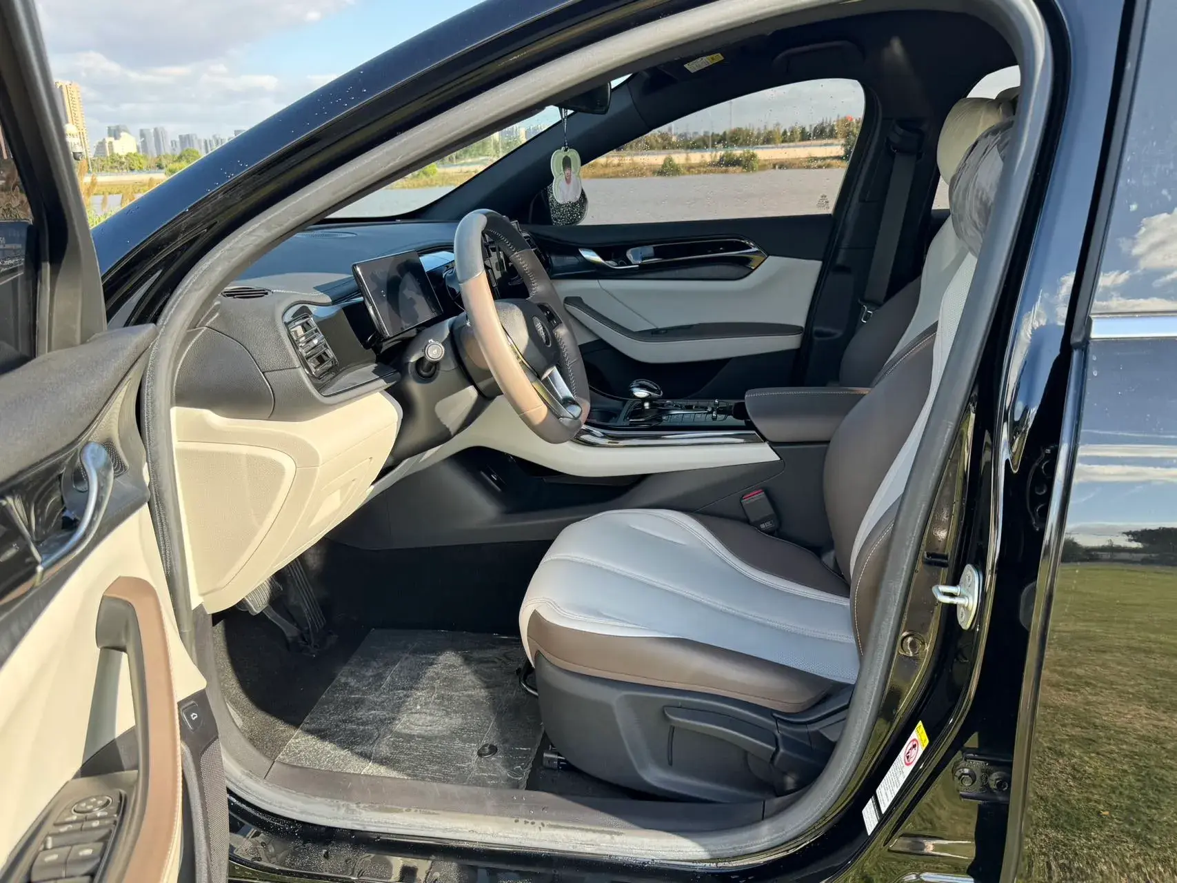 2021 BYD QIN thumbnail 4