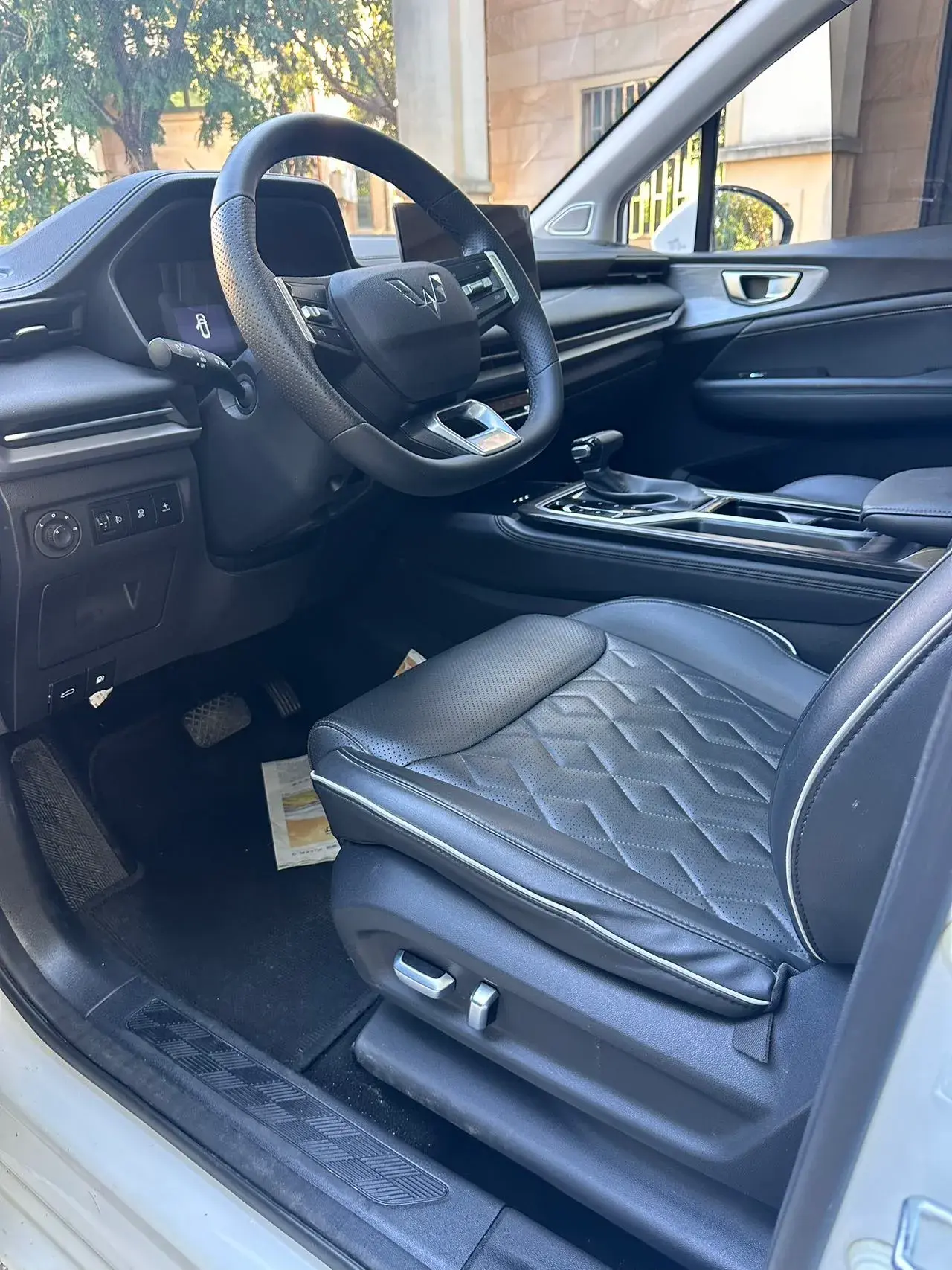 2022 WULING JIACHEN thumbnail 4