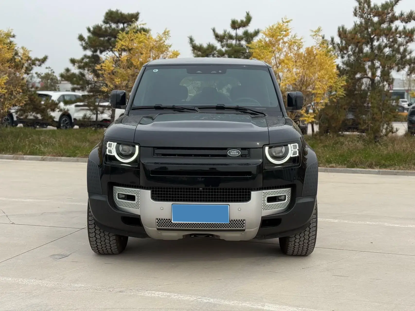 2025 LAND ROVER thumbnail 2