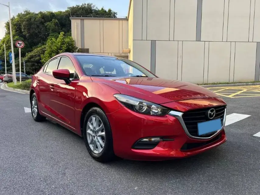 2017 MAZDA 3 thumbnail 3