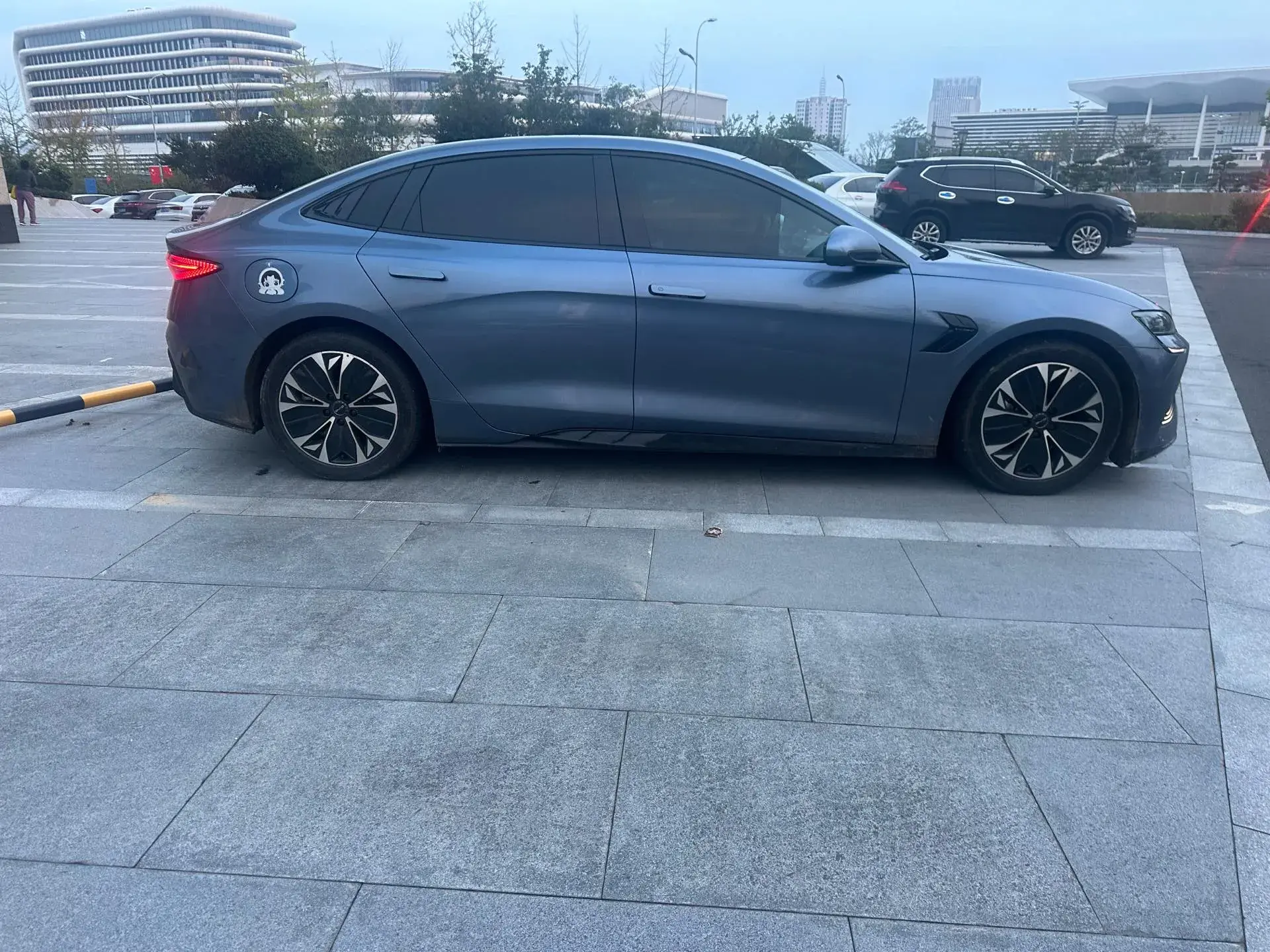 2022 BYD SEAL thumbnail 4