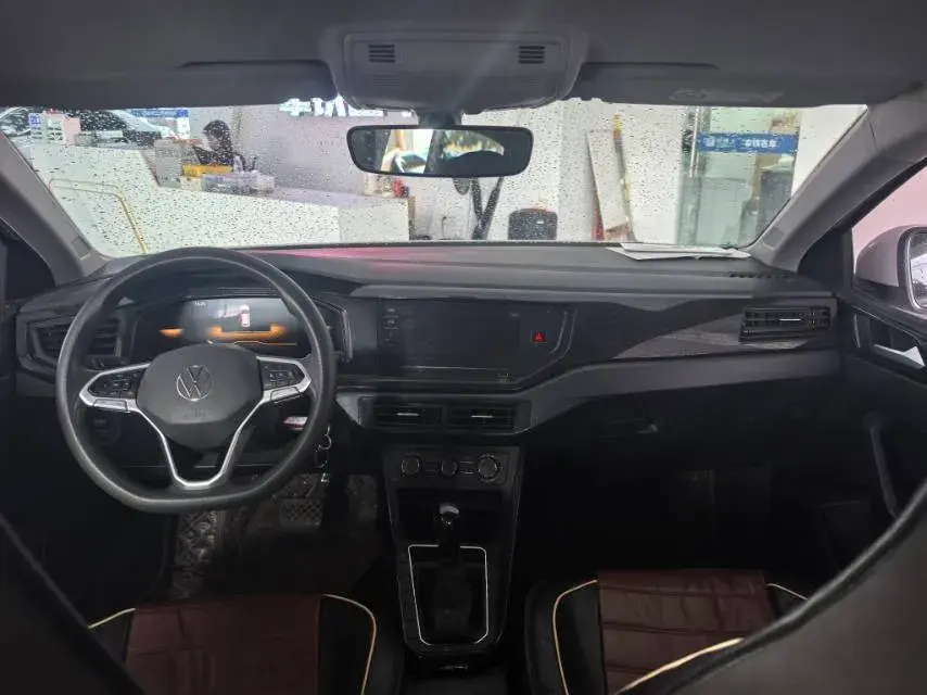 2025 VOLKSWAGEN LAVIDA thumbnail 3