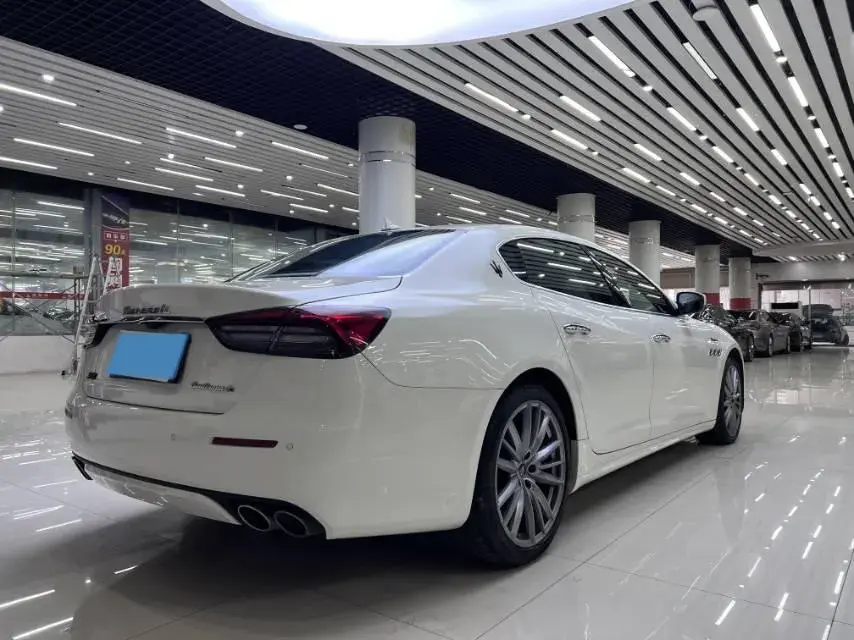 2022 MASERATI QUATTROPORTE thumbnail 4